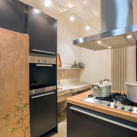 Flat Two Apartment *