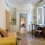 Apartman Flat Two